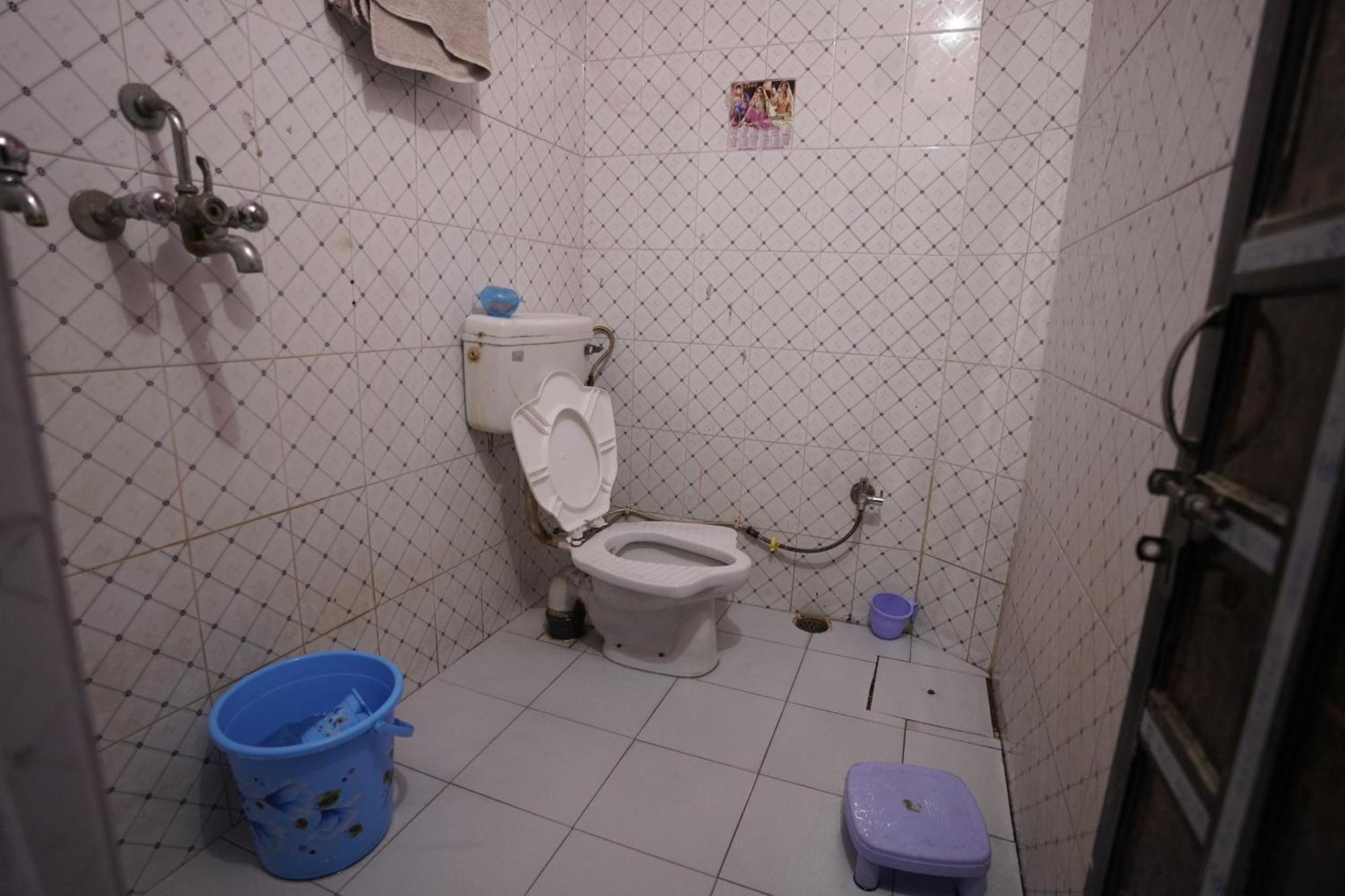 Kashi Dham Homestay فاراناسي المظهر الخارجي الصورة
